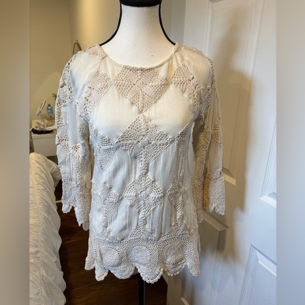 Free People Cream Crochet Lace Scalloped Tunic Top XS Boho